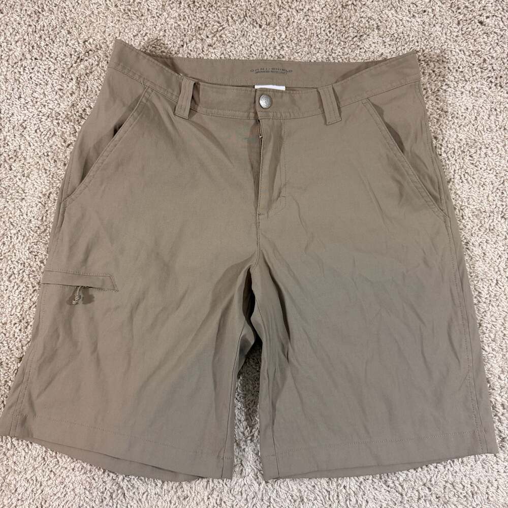 Columbia Omni Shield Hiking Fishing Shorts Mens 32 Tan Outdoor Cargo EUC